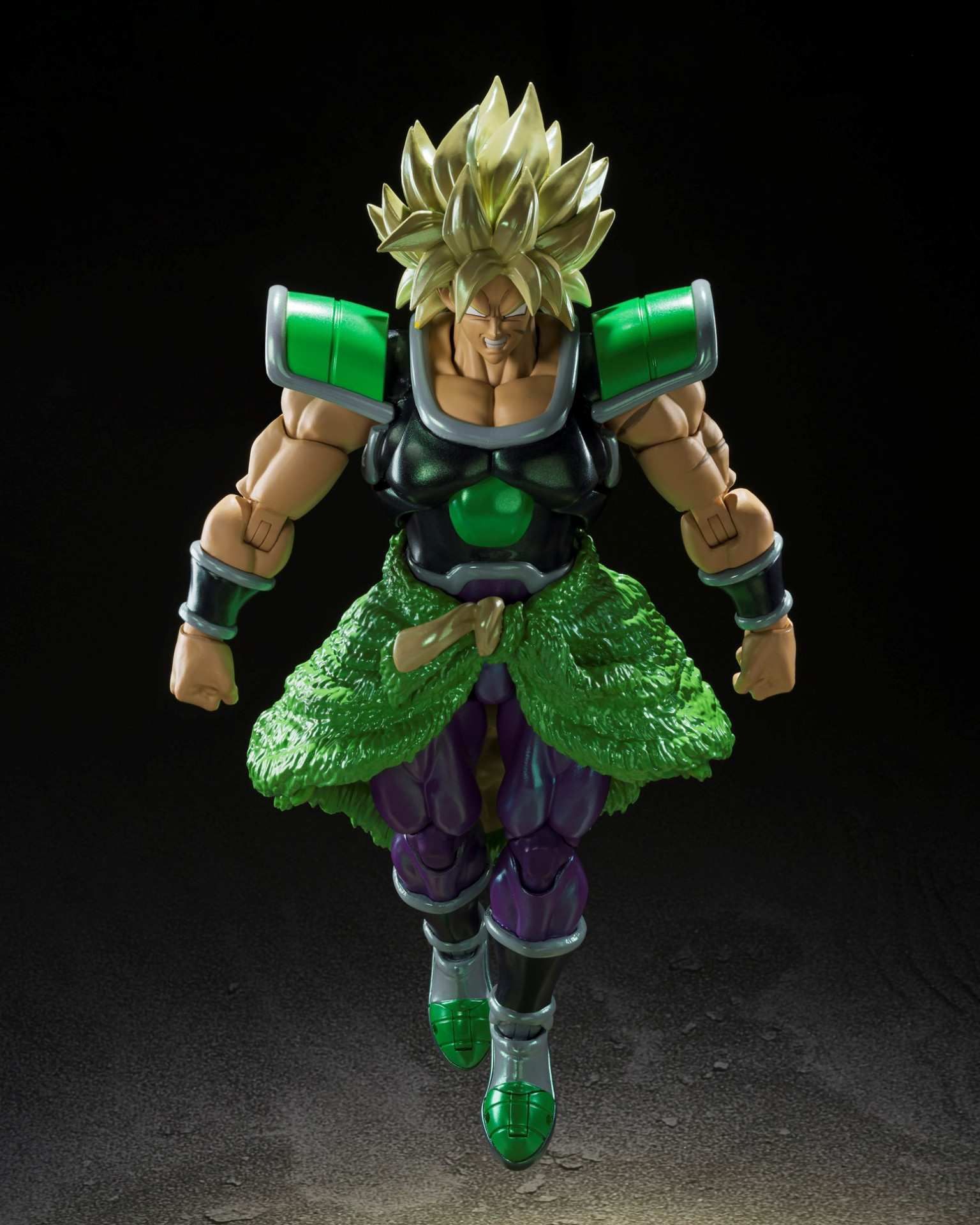 North America Info] Exclusive Broly Figure from TAMASHII NATIONS